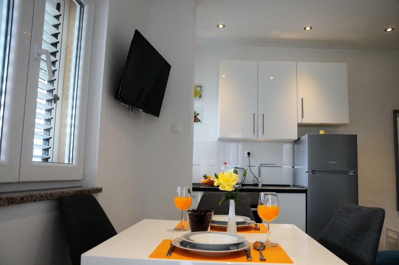 Apartment Aria With Private Parking سبليت المظهر الخارجي الصورة